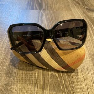 Burberry Sunglasses with Case